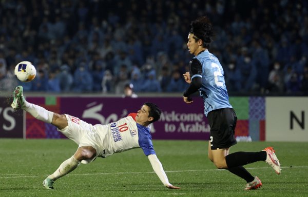 广盛网 C罗的亚冠冠军梦，被这支两负申花的队伍击碎了